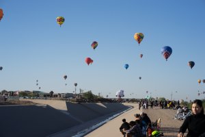 2024BalloonFiestaDay2-95.jpg